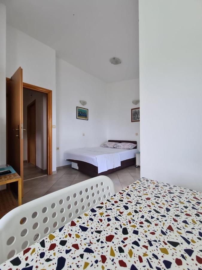 Oasis Of Peace Apartment Omiš Exterior foto