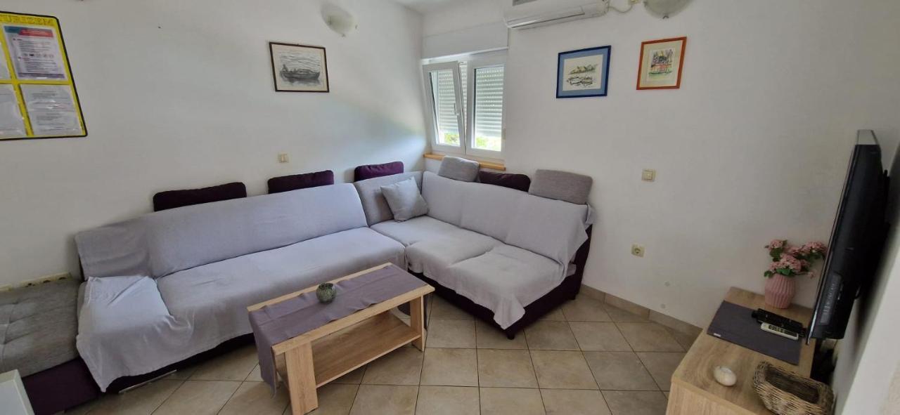 Oasis Of Peace Apartment Omiš Exterior foto
