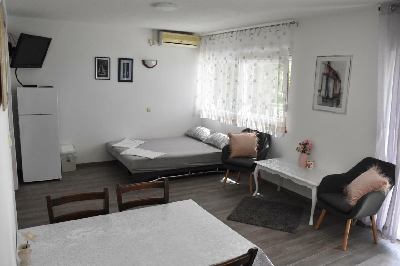 Oasis Of Peace Apartment Omiš Exterior foto